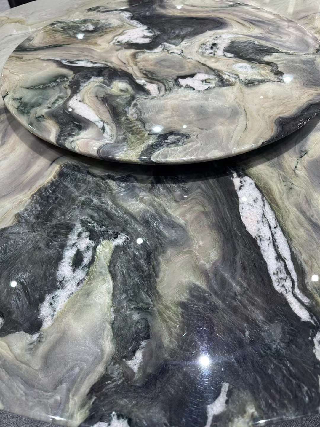 Fusion-Quartzite-Slab